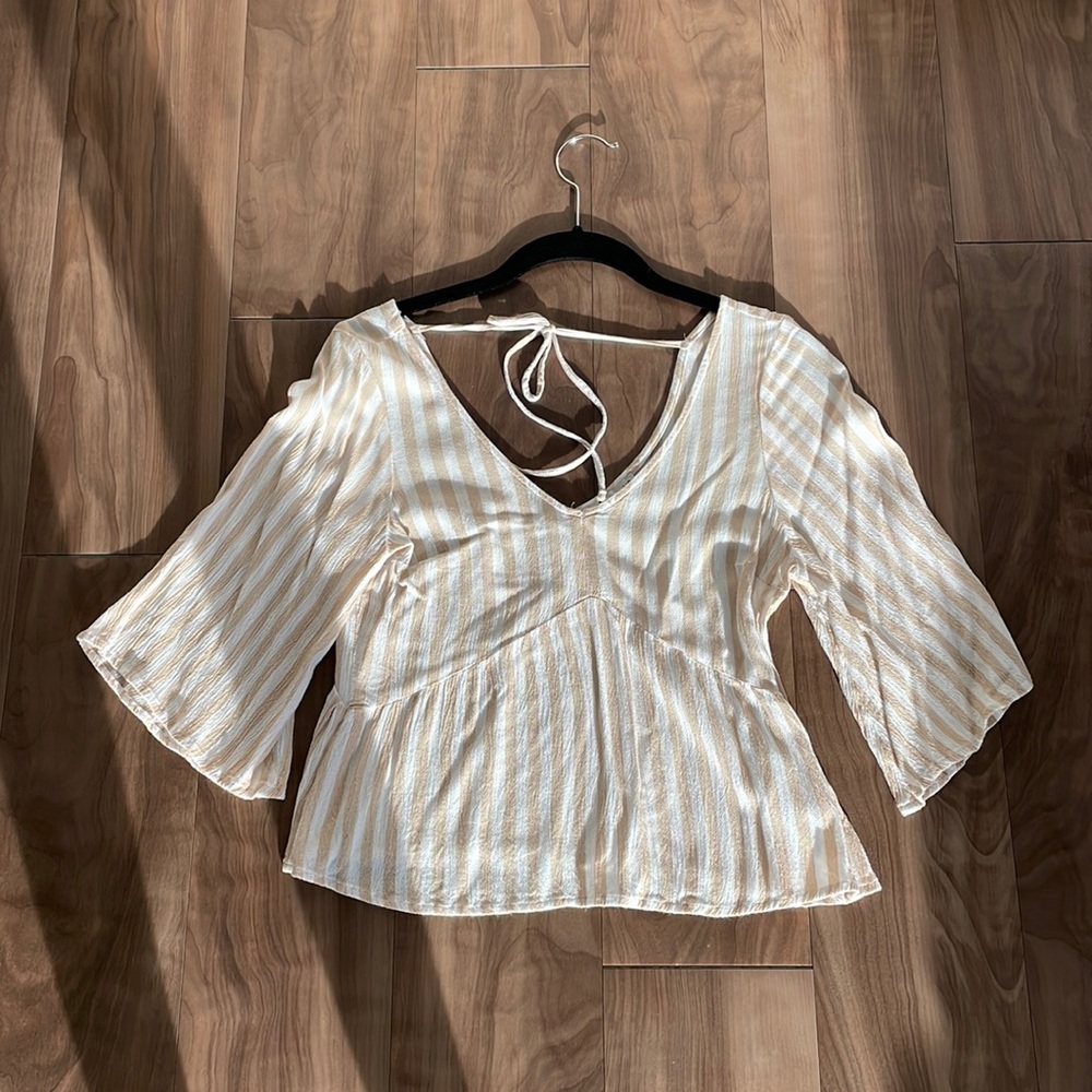 Hollister Top